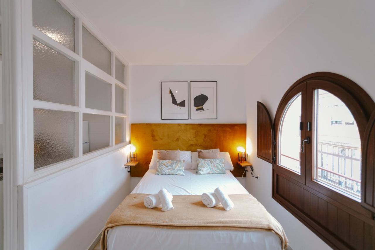 Complete Studio With Terrace - 1Bth- La Giralda Lägenhet Sevilla Exteriör bild