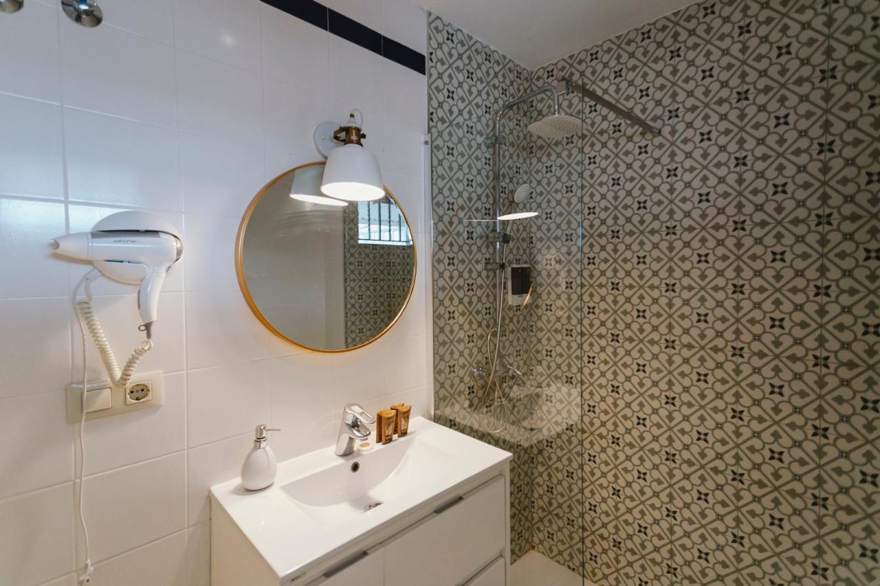 Complete Studio With Terrace - 1Bth- La Giralda Lägenhet Sevilla Exteriör bild
